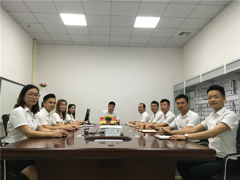 全伺服數(shù)控折彎機(jī)選貝朗 要的就是穩(wěn)定、放心
