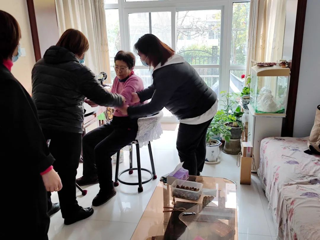 兩次上門服務(wù)，一顆暖人真心